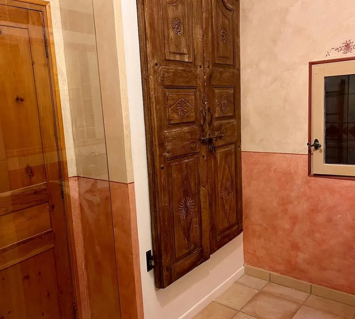 Holiday home Charmante Maison De Village Dans Le Luberon Beaumont-de-Pertuis
